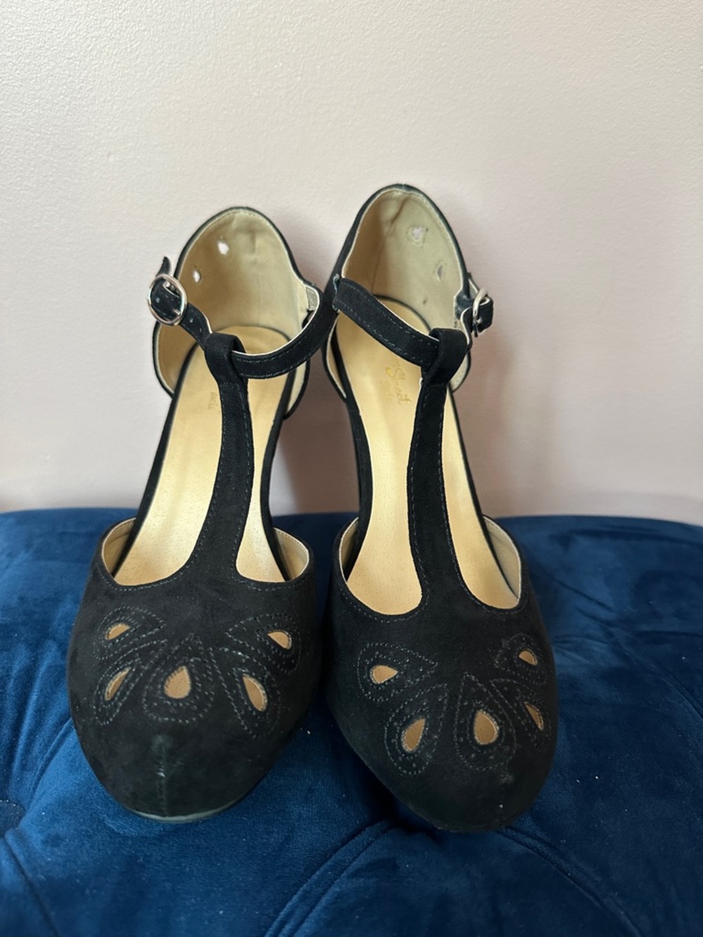 Vintage Inspired Women’s Black T-Strap Faux Suede Heels